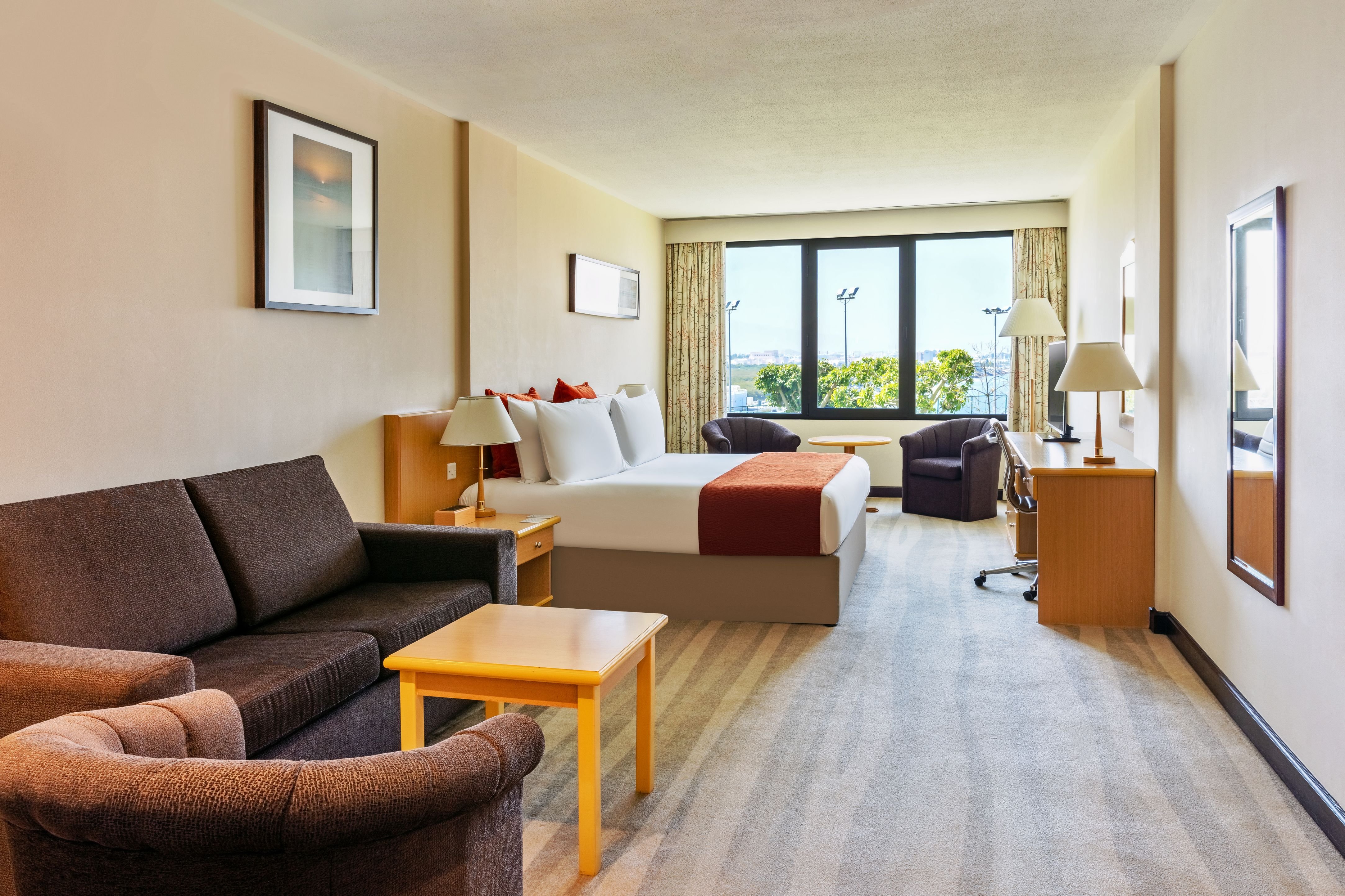 Crowne Plaza Muscat 43/72
