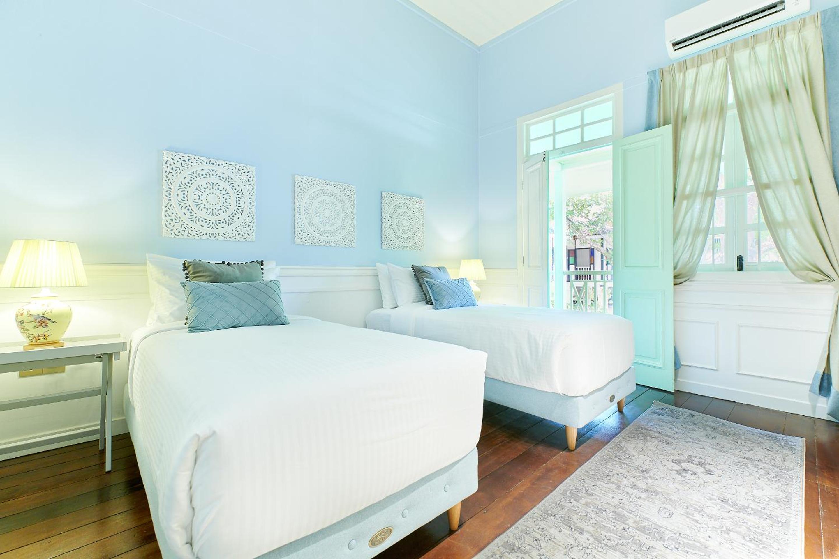 4 Bedrooms, Straits House, Suite, Private Pool