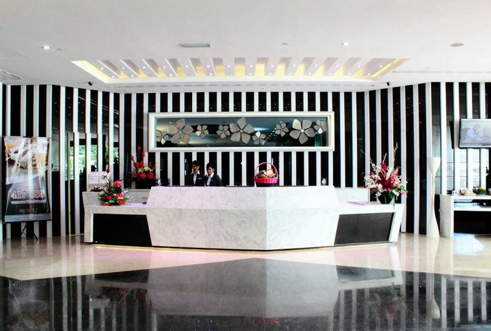 Meritz Hotel 8/70