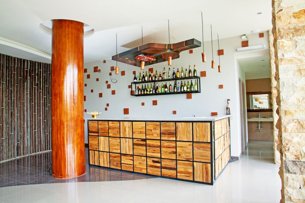 The Salak Hotel 12/45
