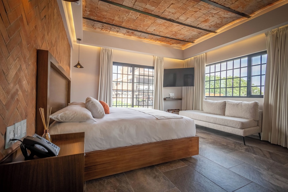 Hotel Boutique Divino Sol 20/50