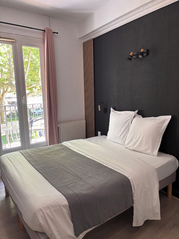 Hotel & Spa Le Gambetta Centre-ville Bergerac 12/50