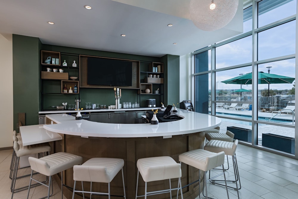 Element Dallas Las Colinas 21/33