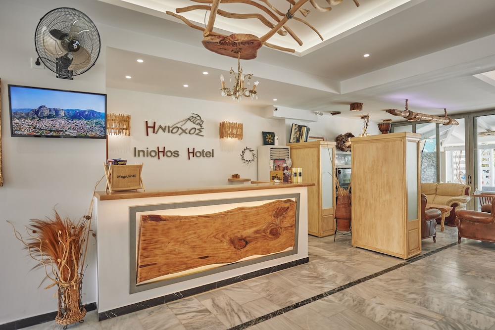 Iniohos Zante Hotel & Suites 4/50