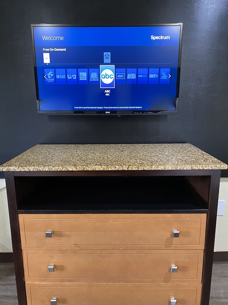 Travelers Inn 43/58