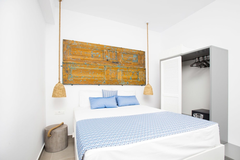 Lindos Portes Suites 8/45