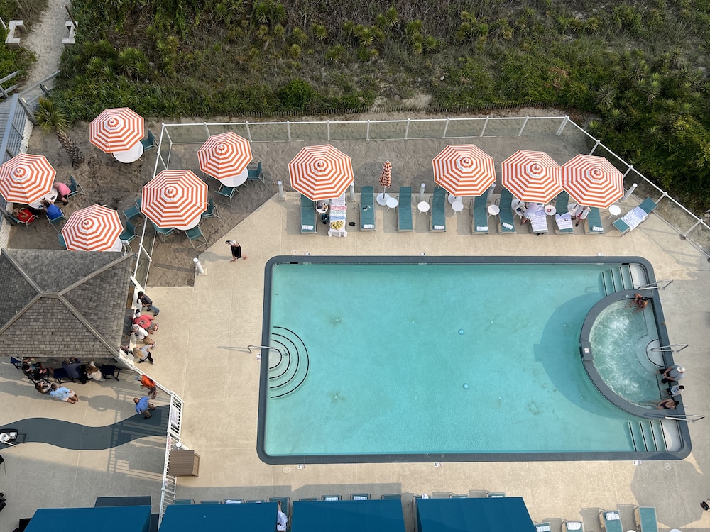 The Inn At Pine Knoll Shores 29/61