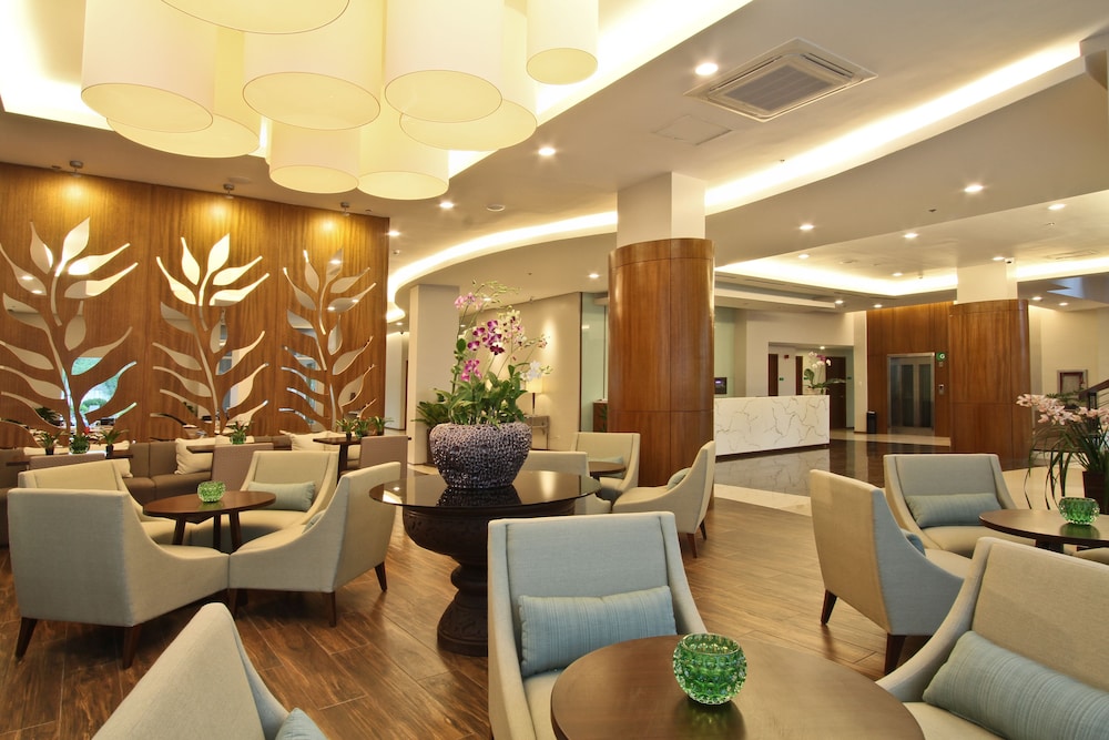 Harvest Hotel 54/68