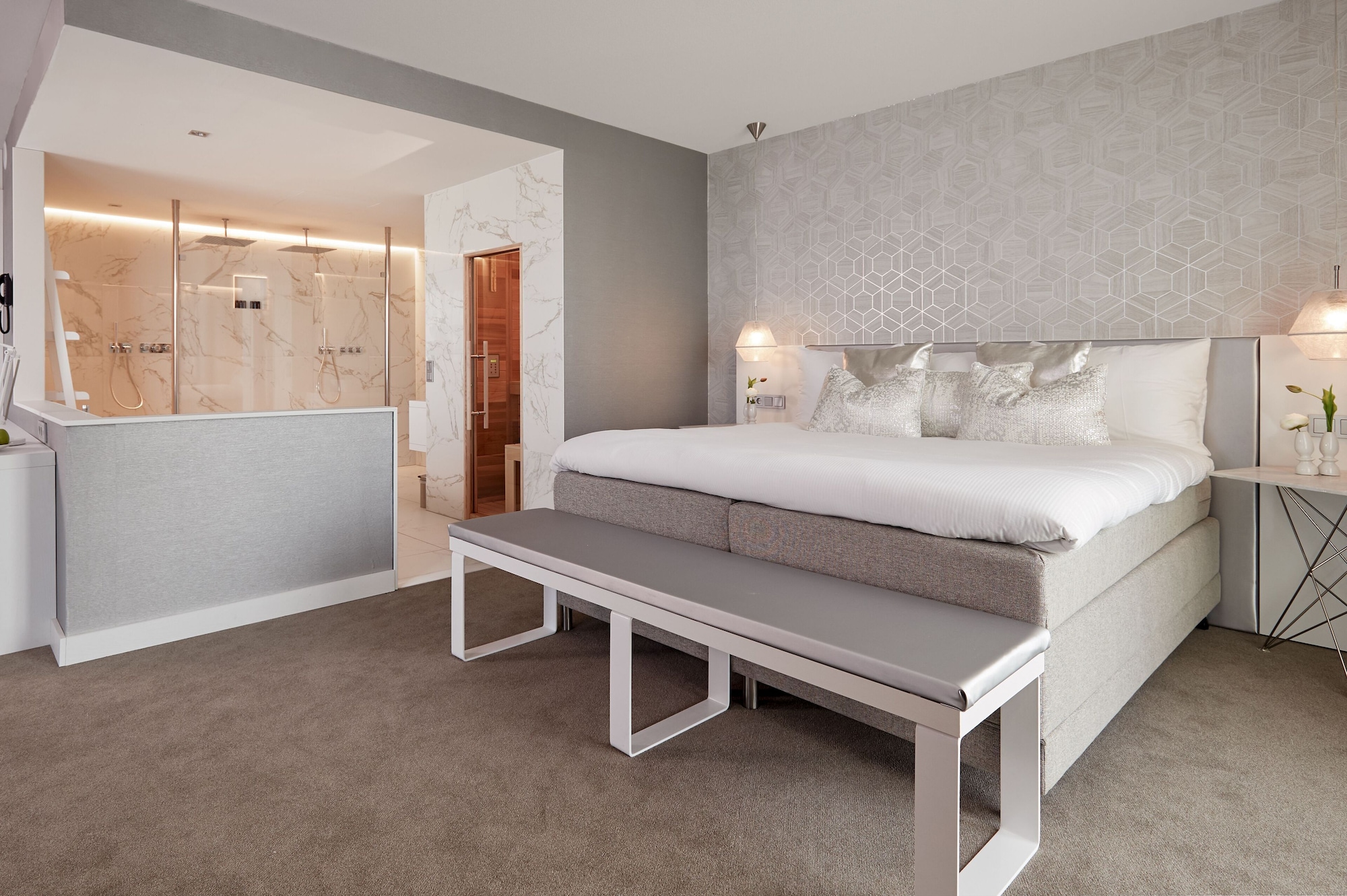 Wellness, White, Suite, King Bed, Sauna