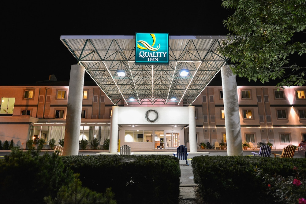 Days Inn by Wyndham Penn State 46/50