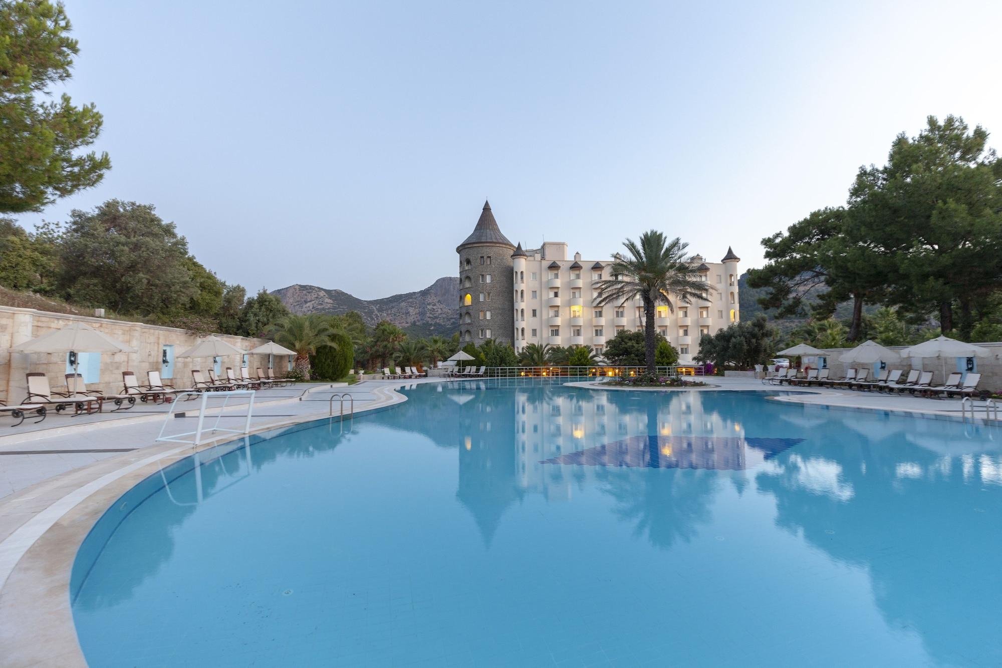 X Life Hotel Sarigerme - Adult Only +15 67/88