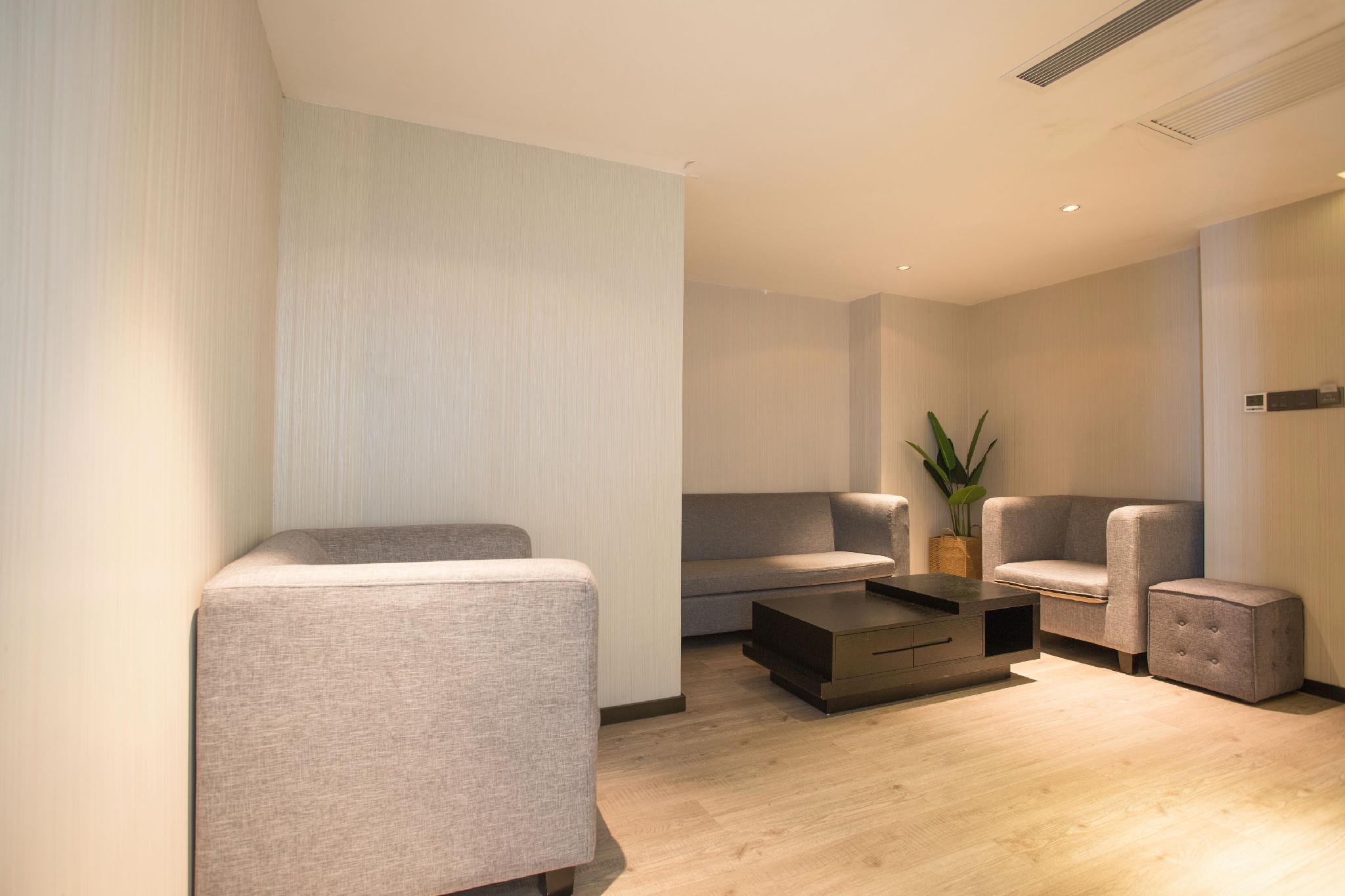 Echarm Hotel (Changde Chaoyang D5 District) 13/52