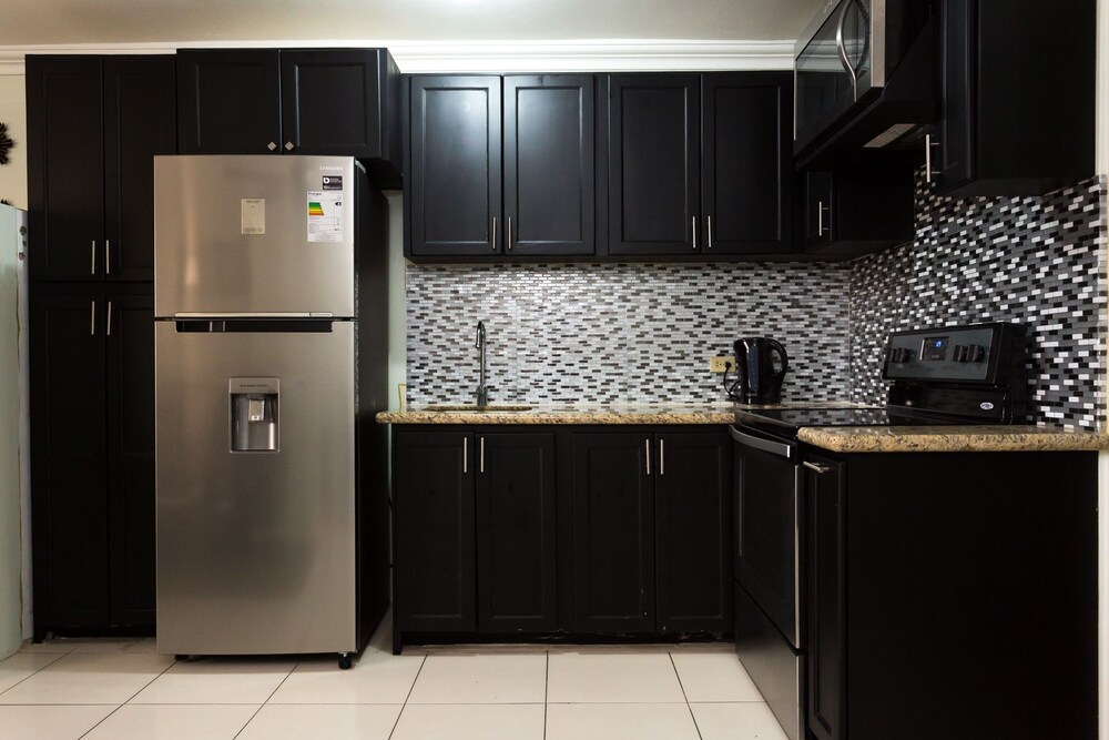 The Y Guest Apartment 7/17