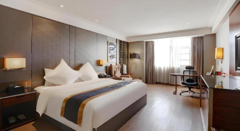 Echeng Hotel (Wuhan Optics Valley Pedestrian Street)، ووهان 20/84