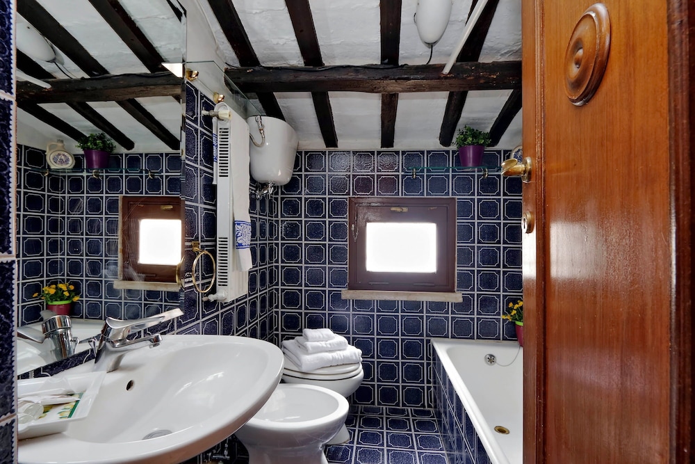 Benedetta - WR Apartments 43/45