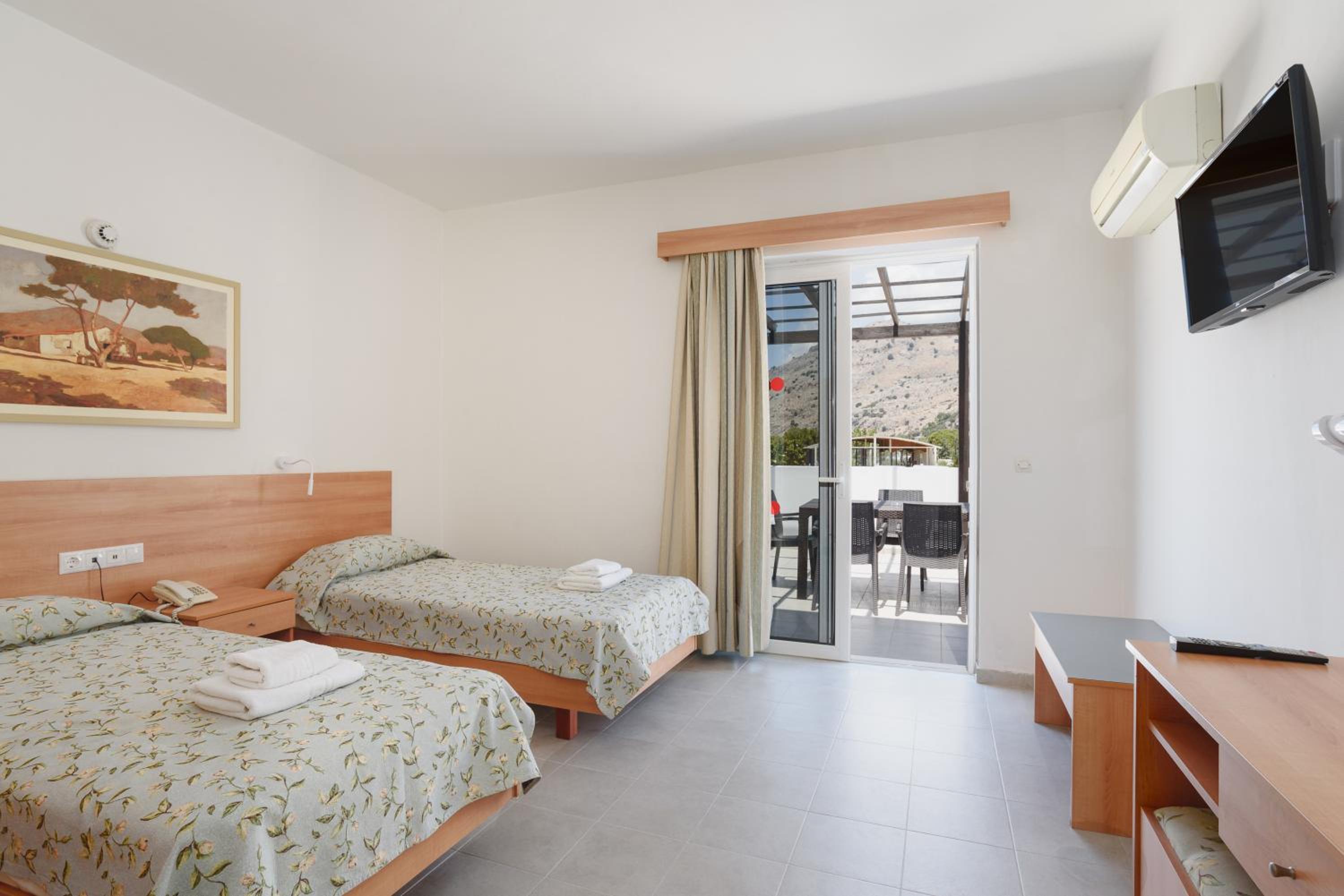 1 BEDROOM, SUPERIOR, APARTMENT
