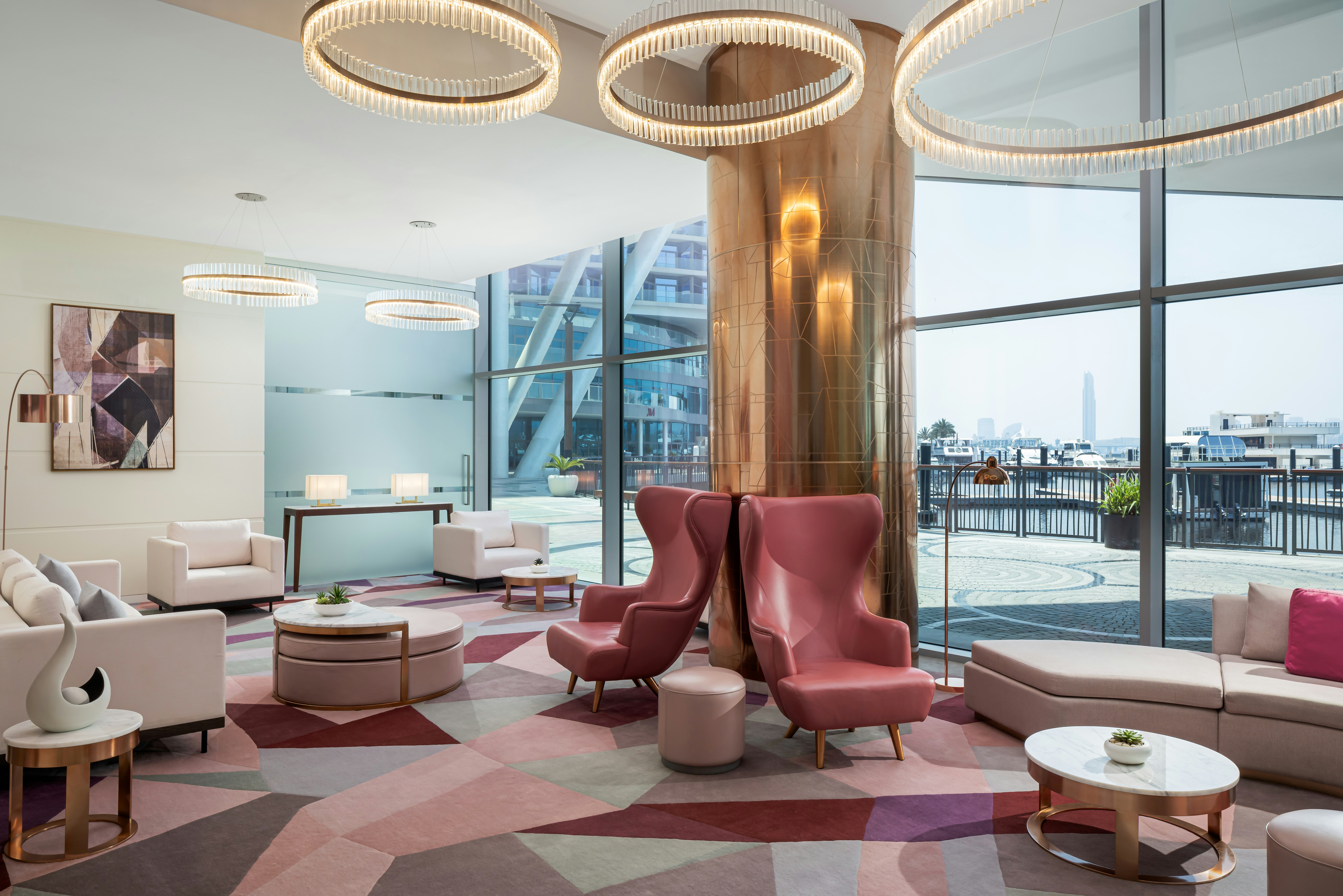 Hilton Dubai Creek Hotel & Residences 24/32