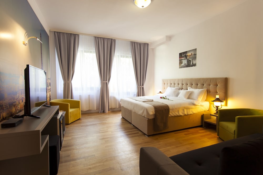 Ambra Boutique Hotel And Bistro 27/68
