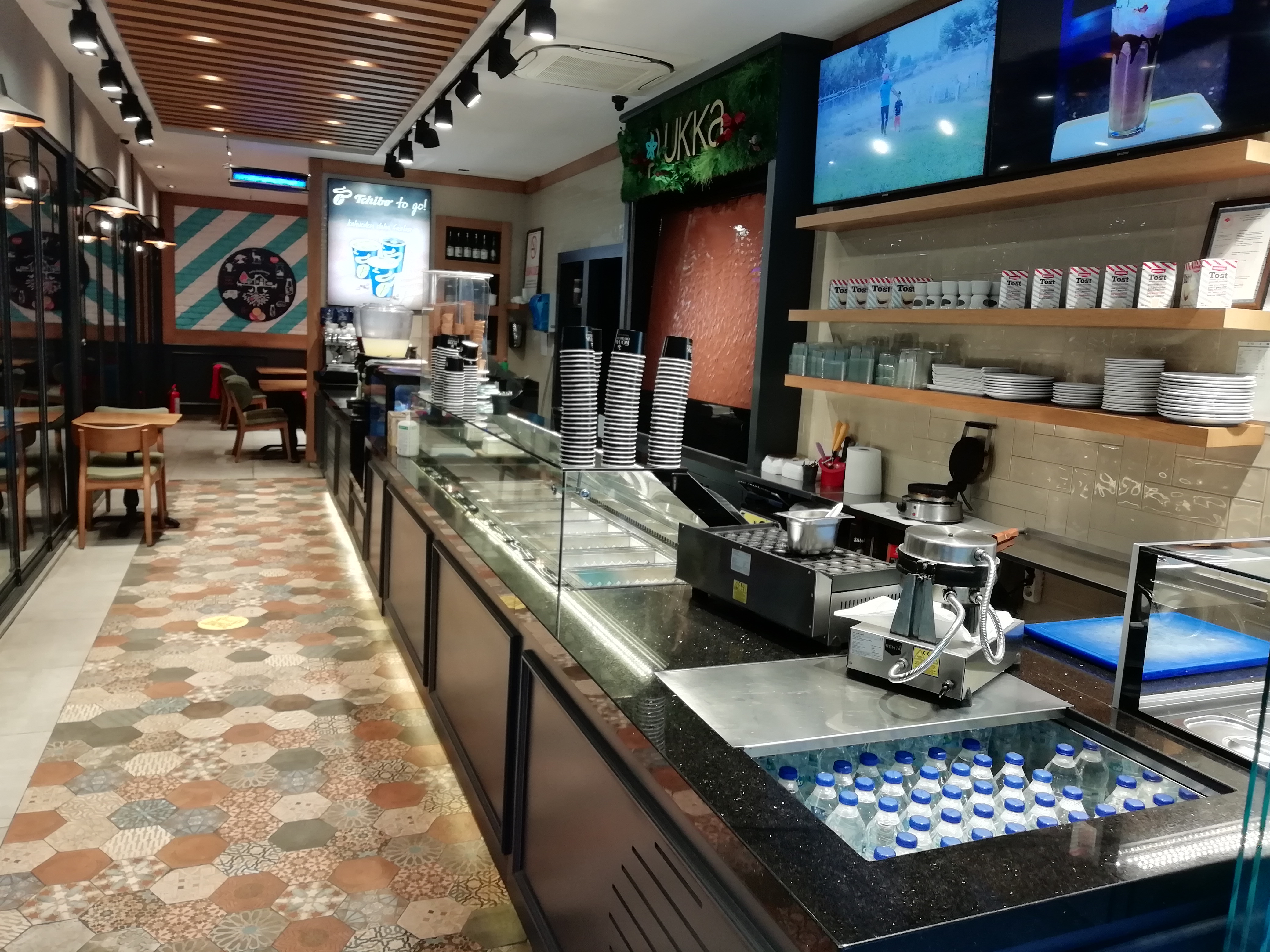 Pukka Boutique Hotel 21/25