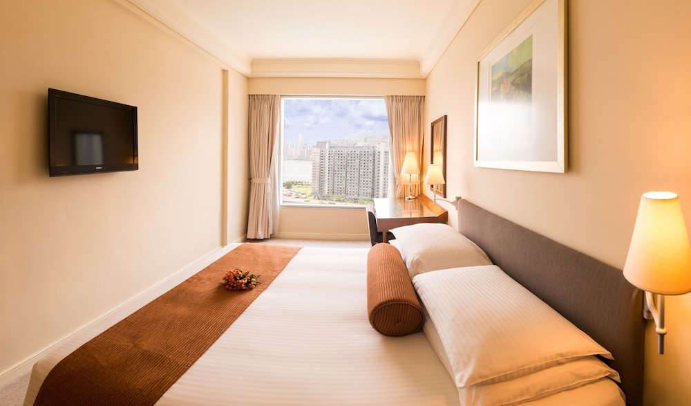 Harbour Plaza Metropolis 8/43
