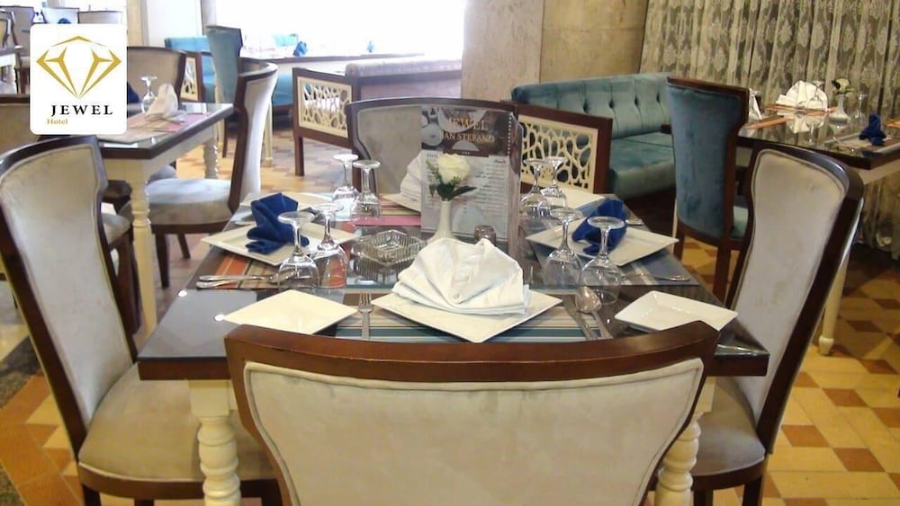 Jewel San Stefano Hotel 27/37