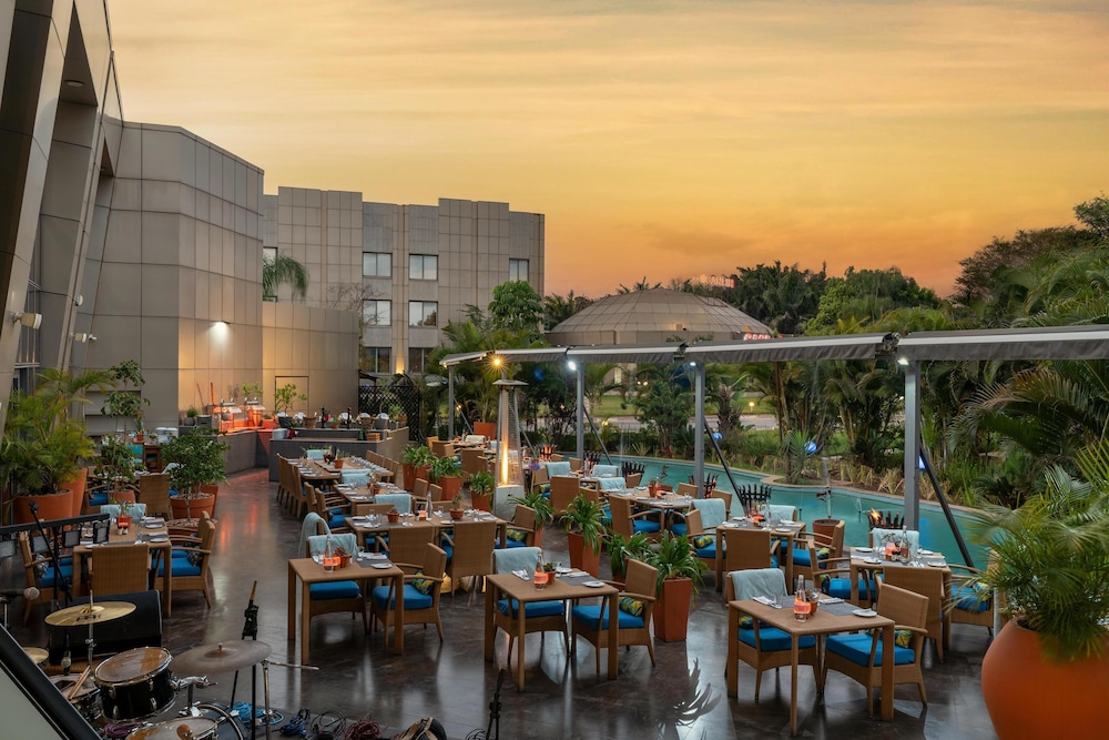 RADISSON BLU HOTEL, LUSAKA 43/49