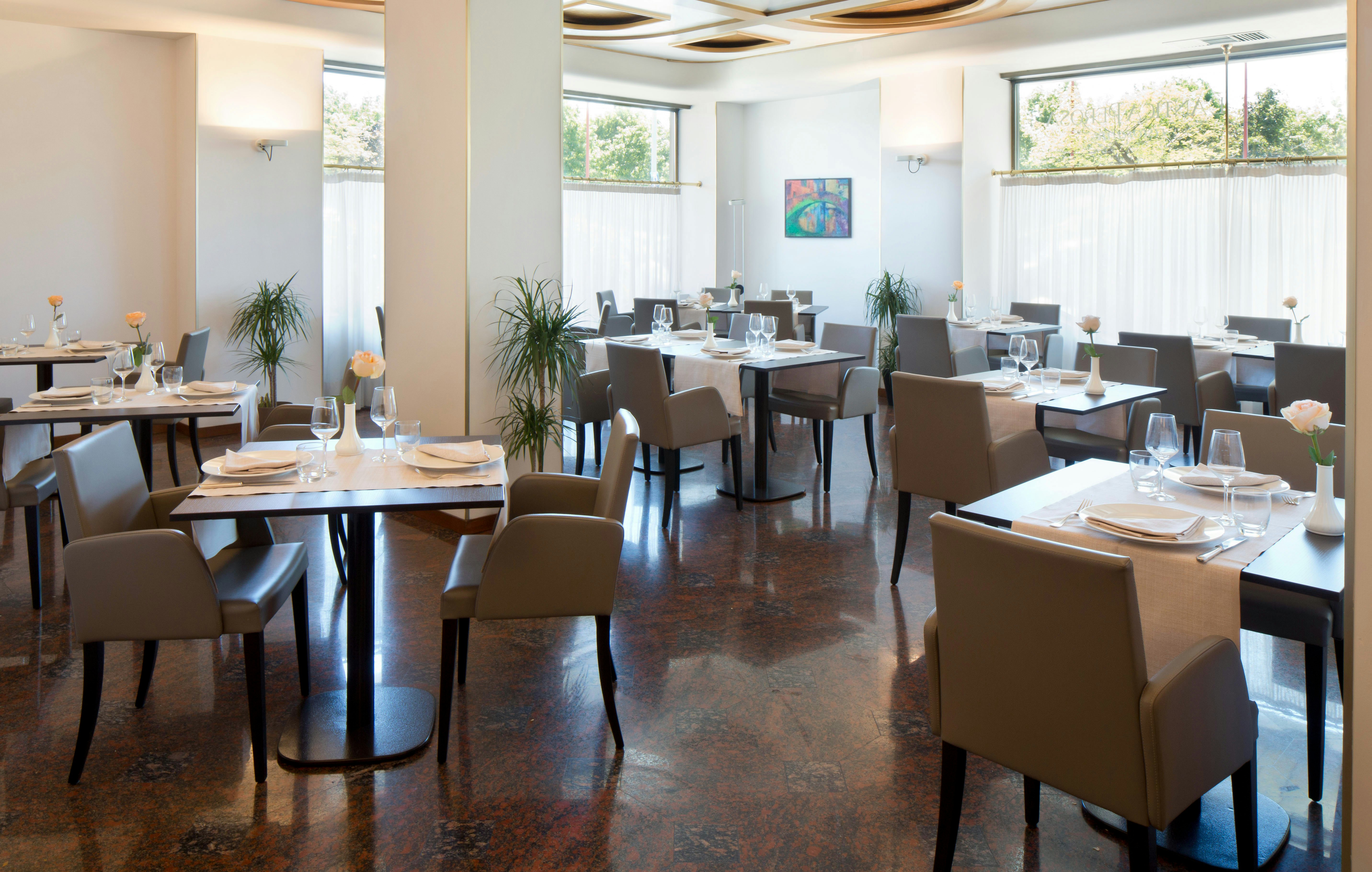 Starhotels Cristallo Palace 36/54