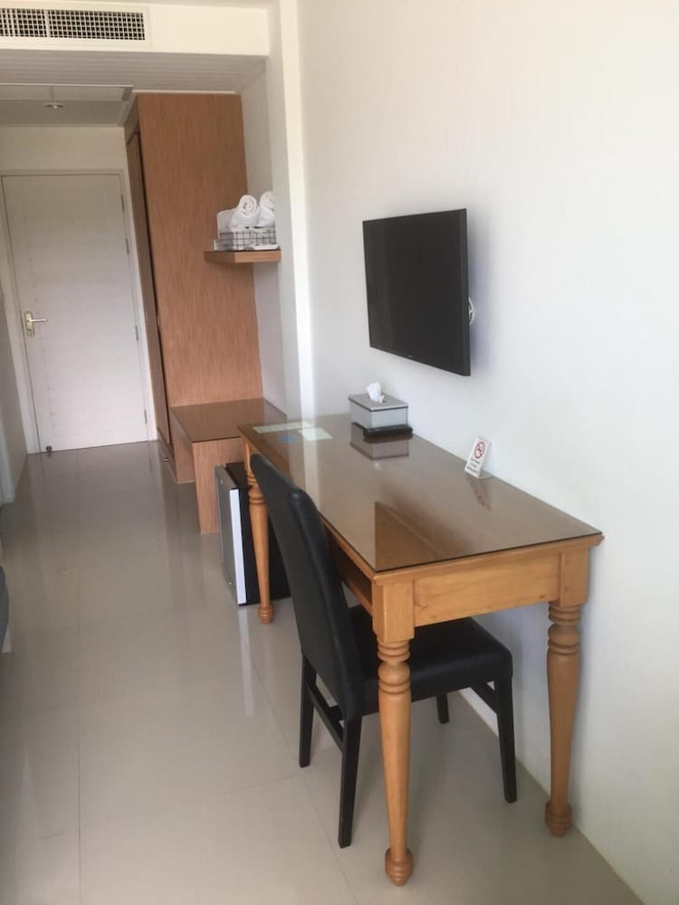 Clear House Resort 45/56