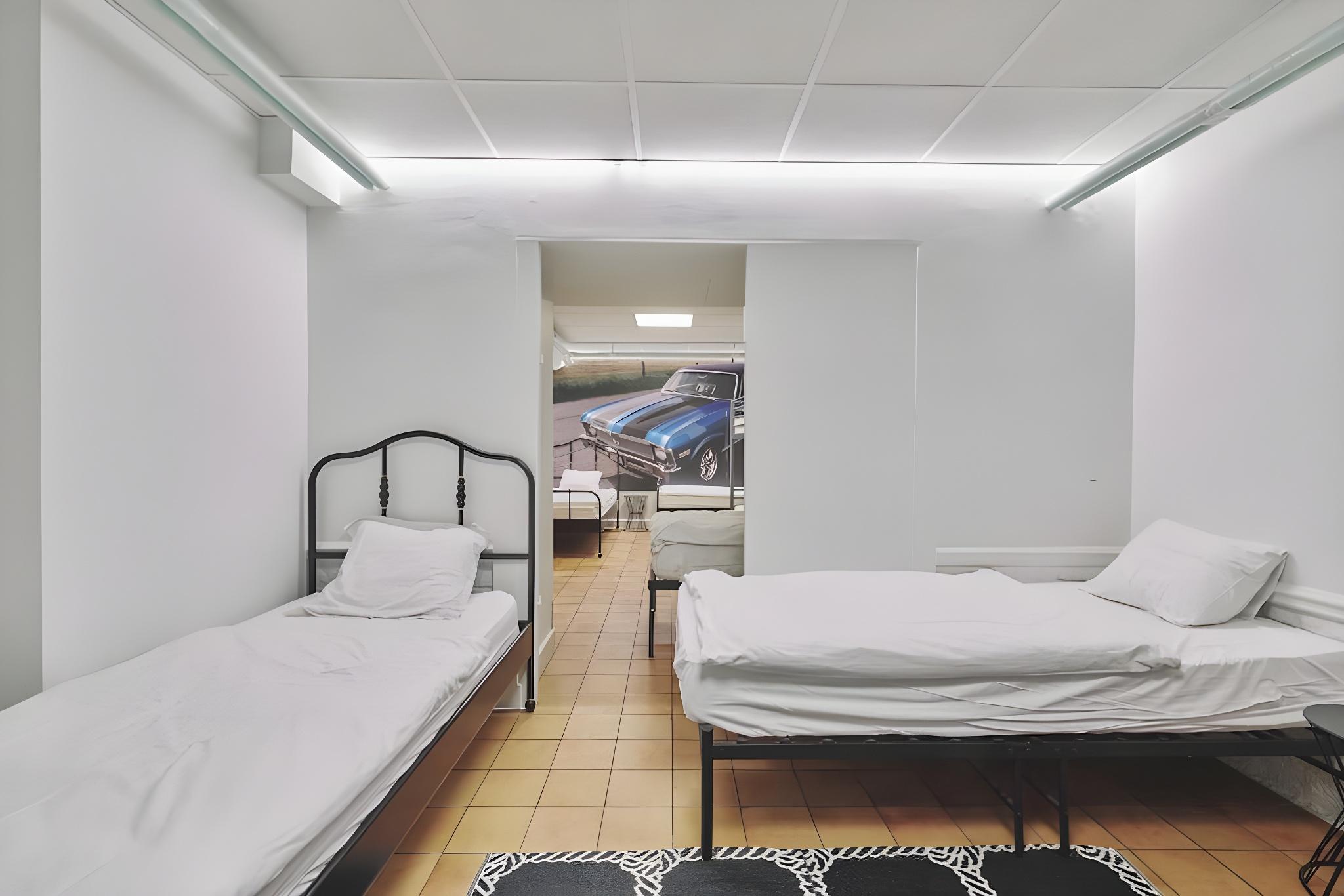 Mixed Dorm, 10 Beds
