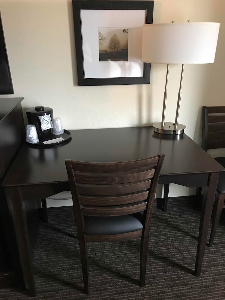 Americinn By Wyndham Winona 27/40