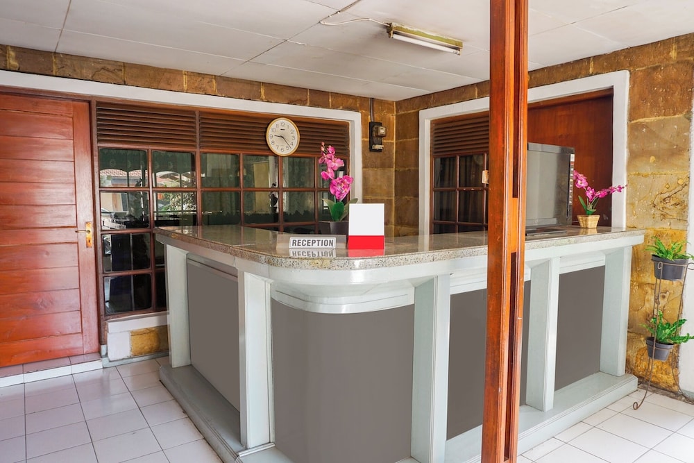 Lobby at Hotel O Kebon Jeruk Near Gedung Sate Formerly Kurnia Hotel, BANDUNG