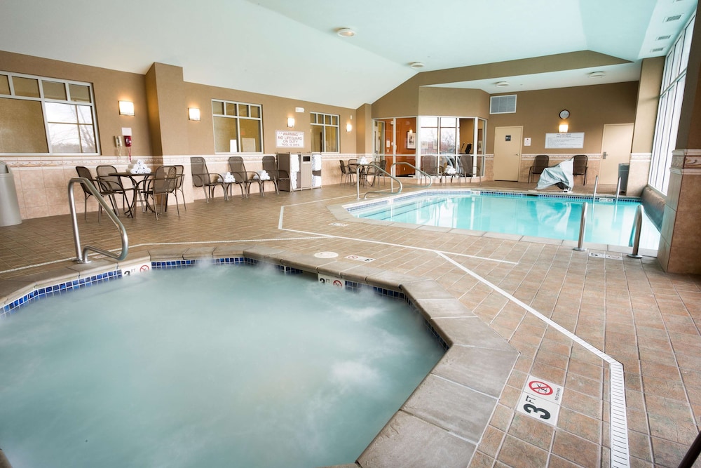 Drury Inn and Suites Columbus Grove City 27/50