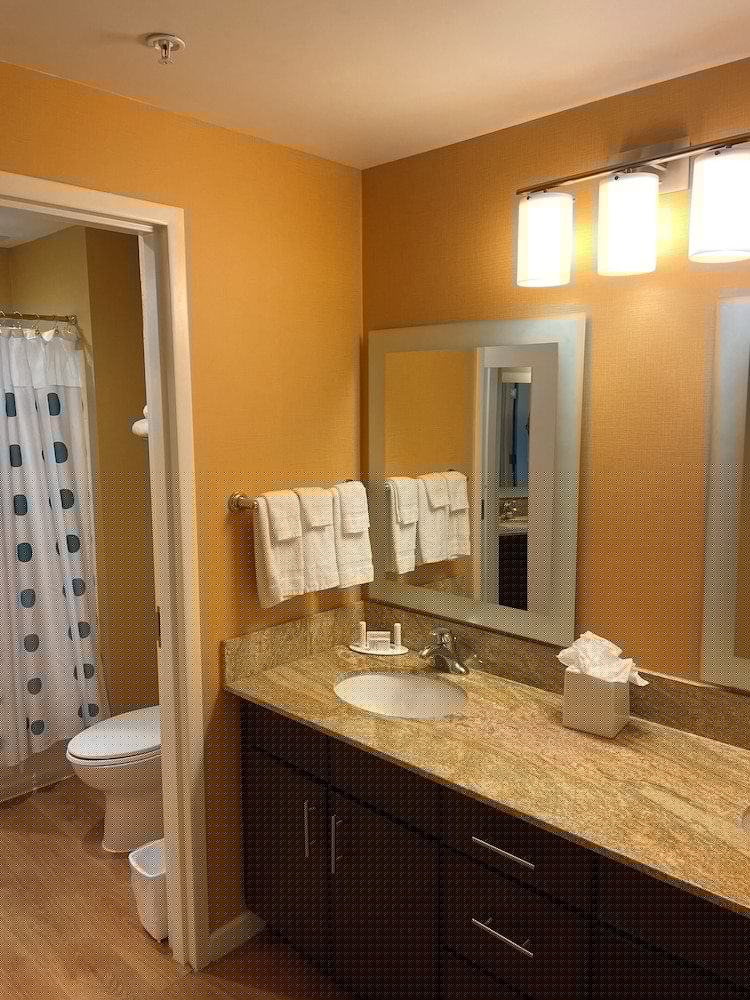 TownePlace Suites Orlando at Flamingo Crossings Town Center/Western Entrance 50/69
