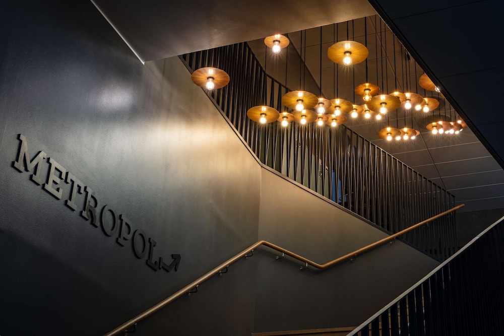 RADISSON BLU METROPOL HOTEL, HELSINGBORG 2/82