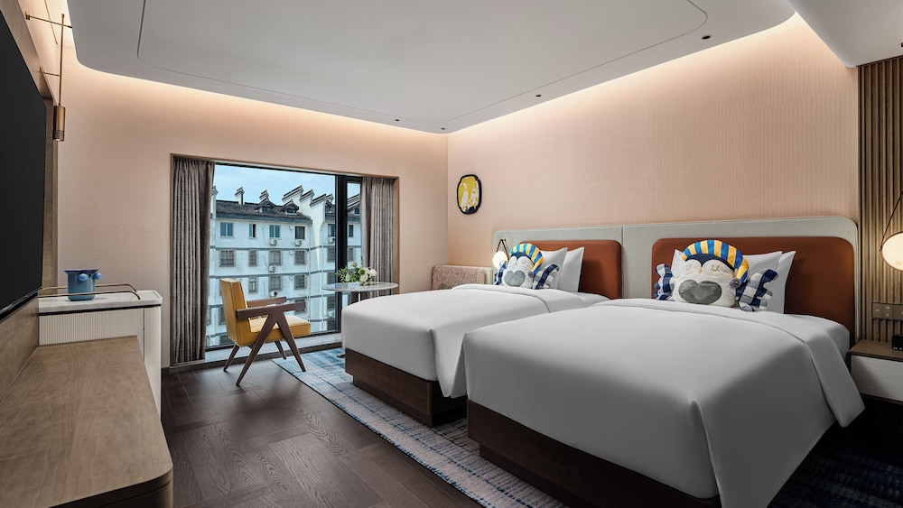 غرفة قياسية بسريرين منفصلين، voco Xitang by IHG 1/4