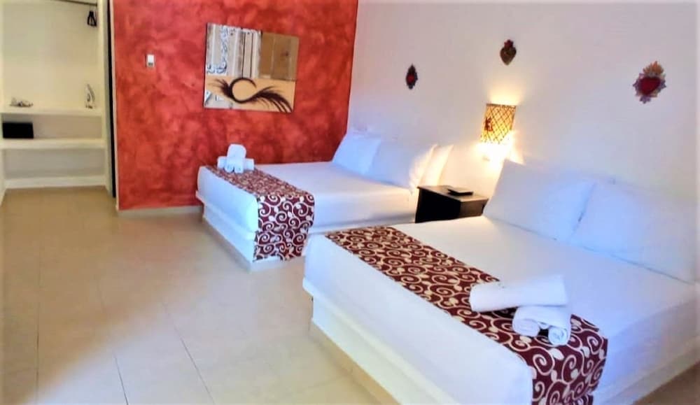 Hotel Casa de las Flores by Kavia 13/63