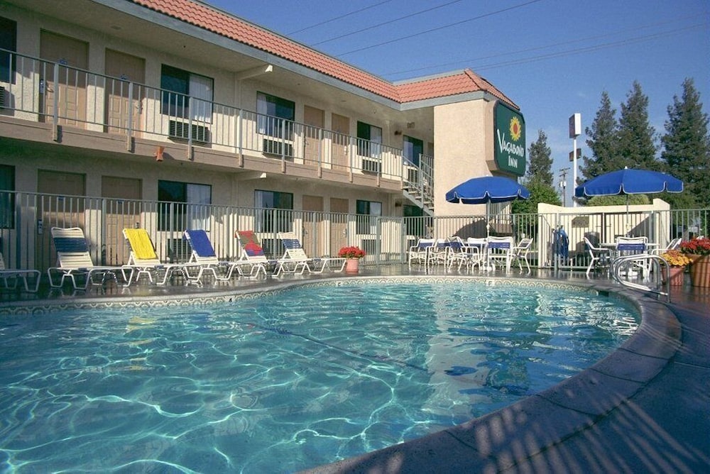 Vagabond Inn Fresno 2/29