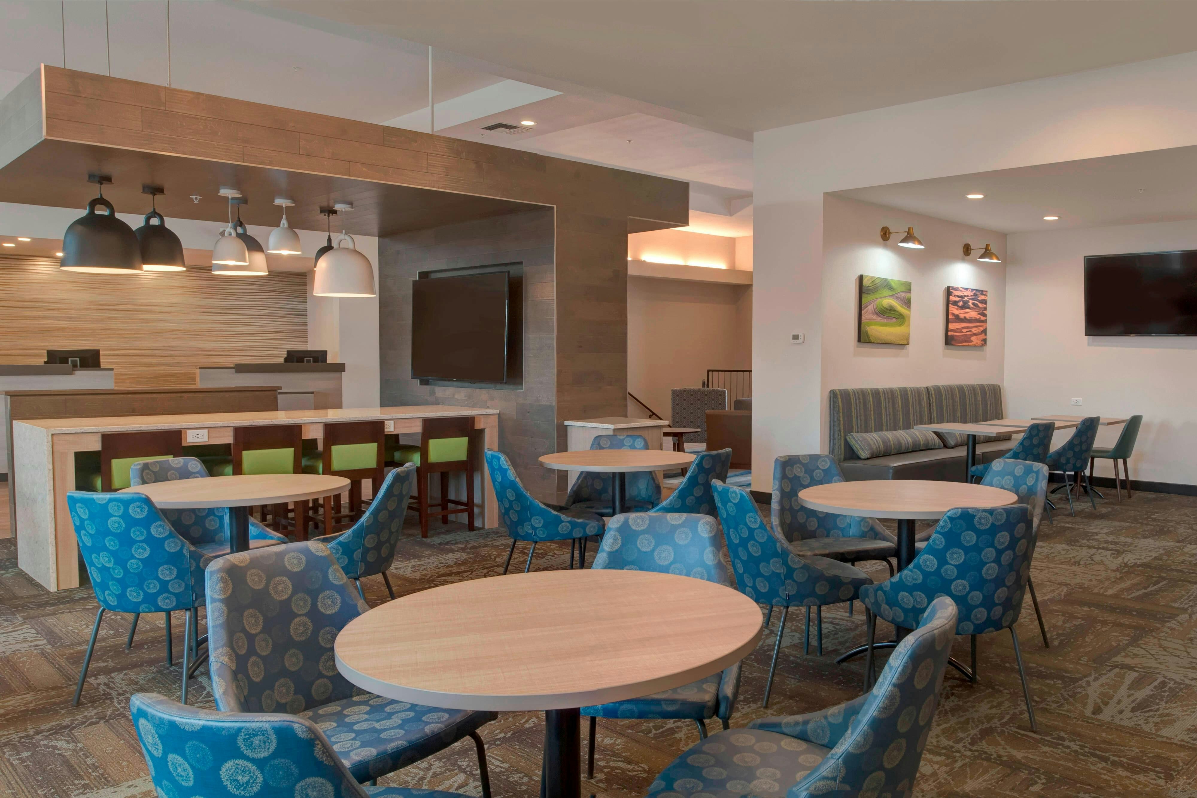 Fairfield Inn and Suites by Marriott Spokane Valley 11/13