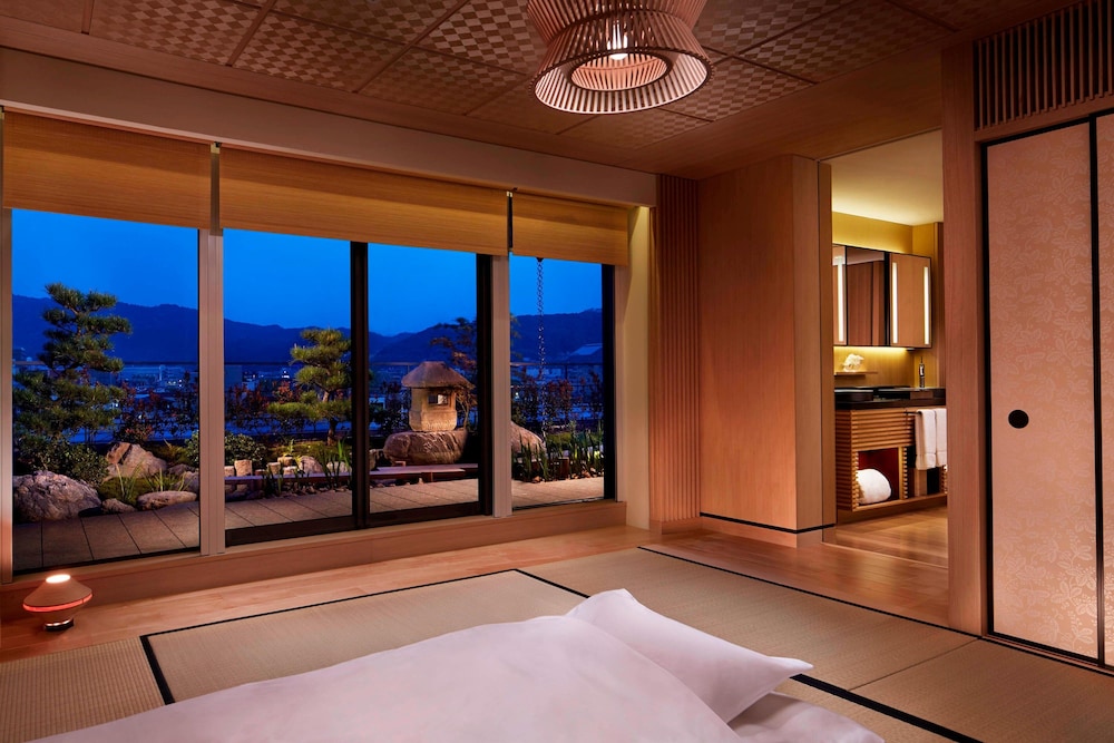 The Ritz Carlton Kyoto 40/55