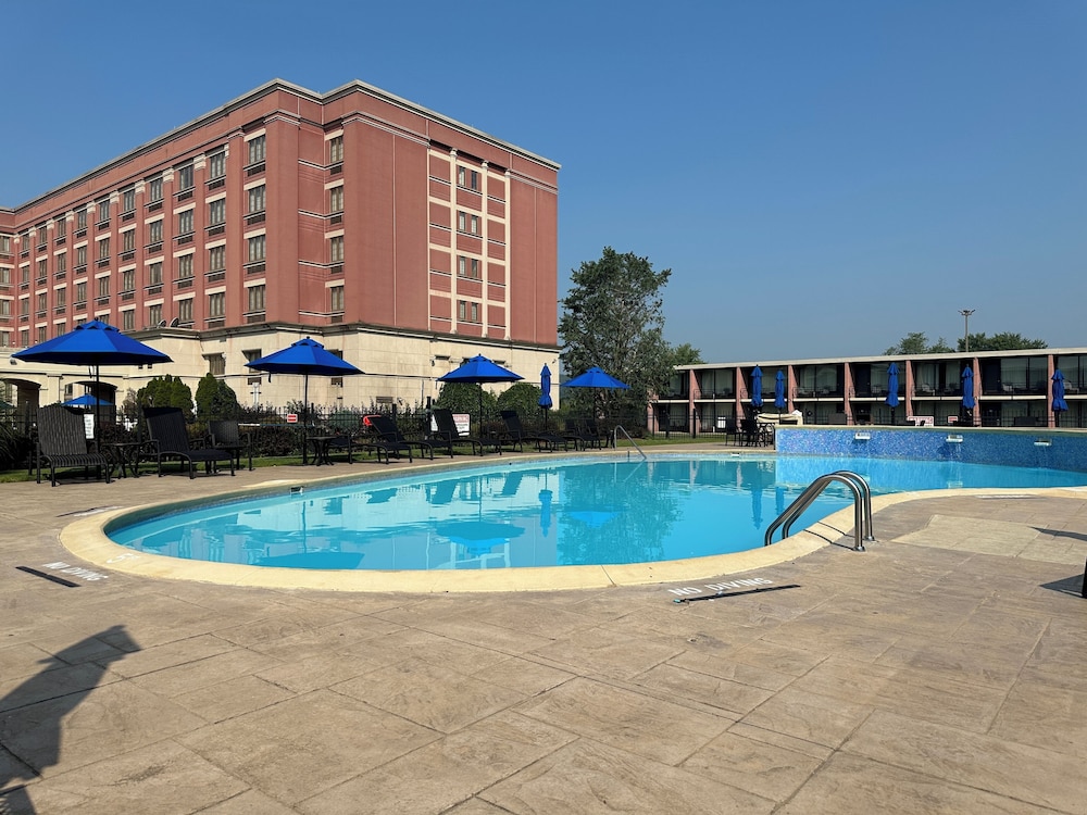 Mountaineer Casino, Racetrack & Resort 34/37