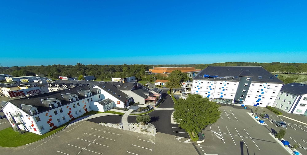 ibis La Roche sur Yon 60/73