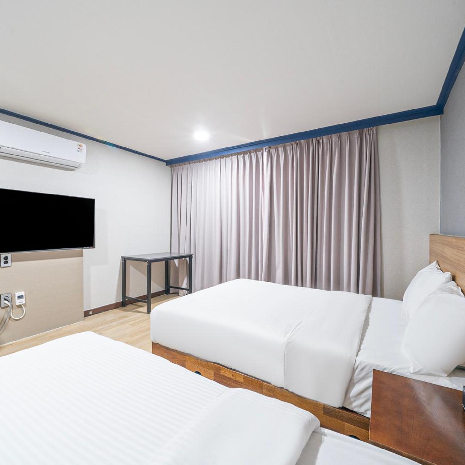 Noblesse Hotel 21/100