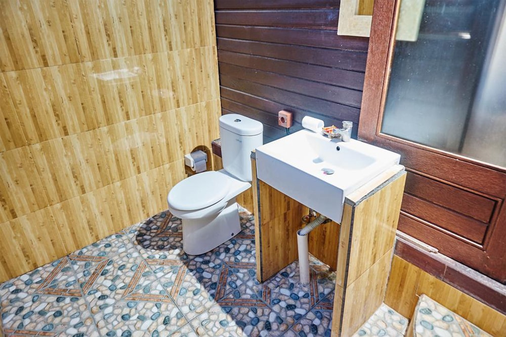 Sunrise Hut's Lembongan 54/54