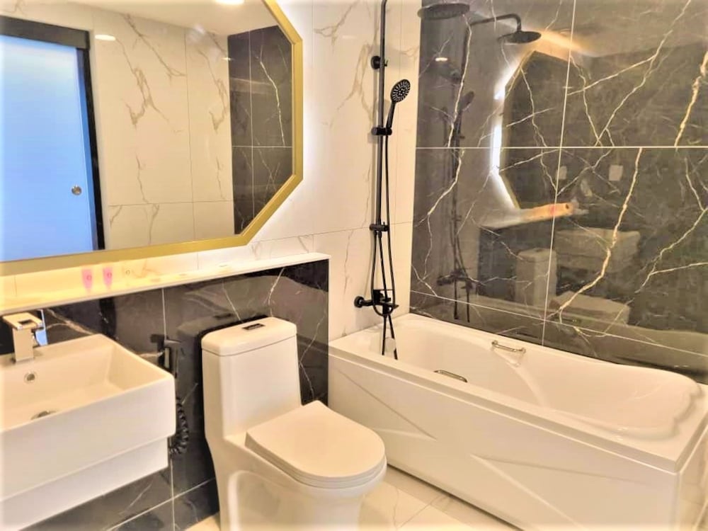 Zone Hotel (Ipoh) 37/40