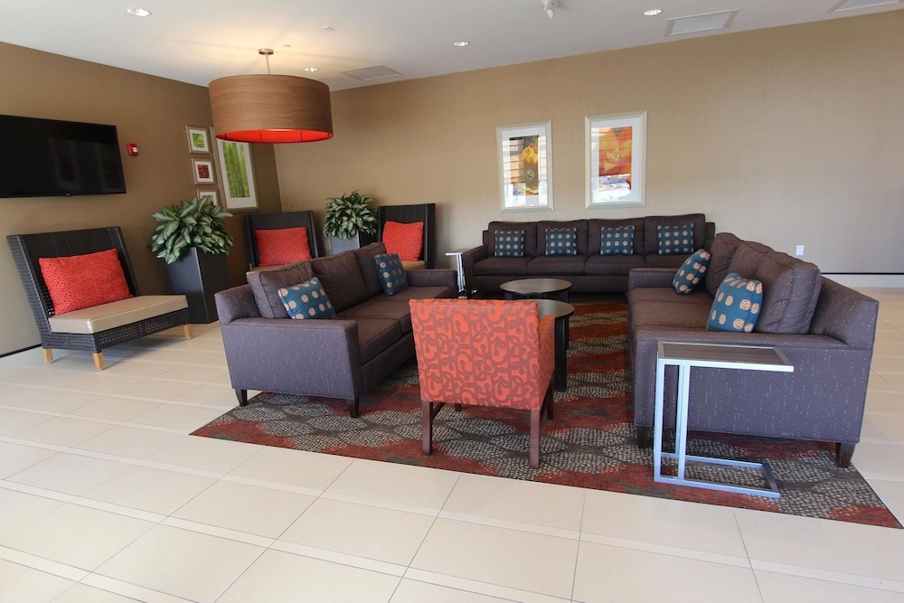 Hilton Garden Inn Findlay 38/80