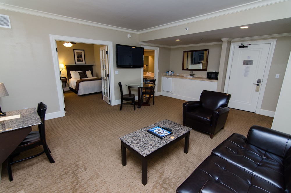 The Eldridge Hotel 15/31