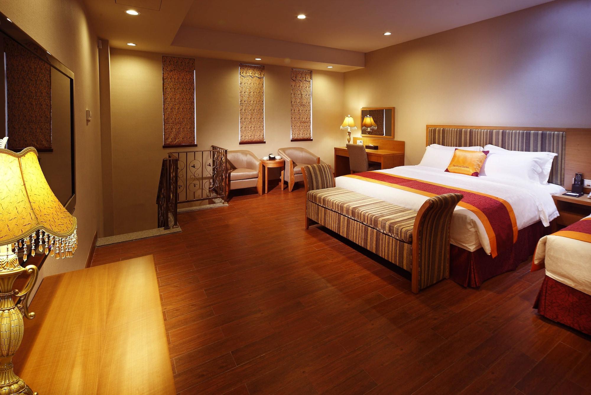 Imperial, Duplex, Suite