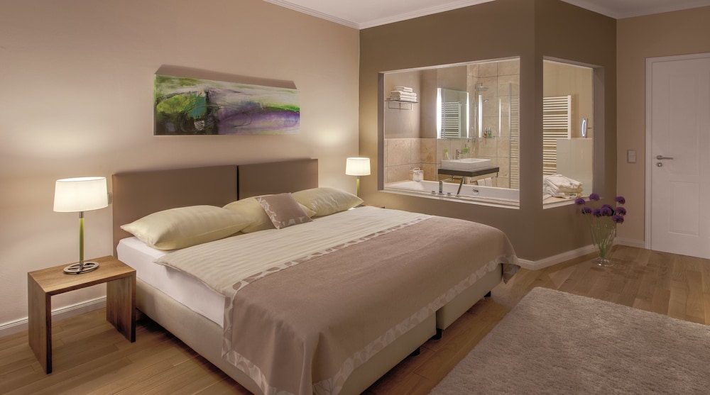 Hotel Villa Toskana 26/76