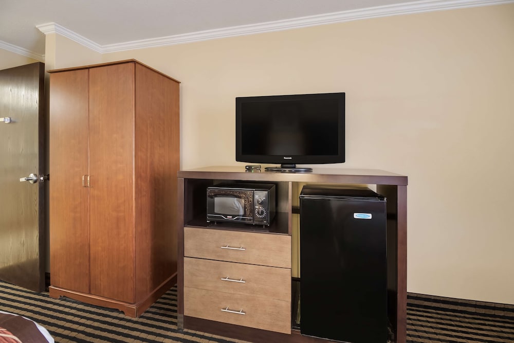 Best Western Mckenzie 32/34