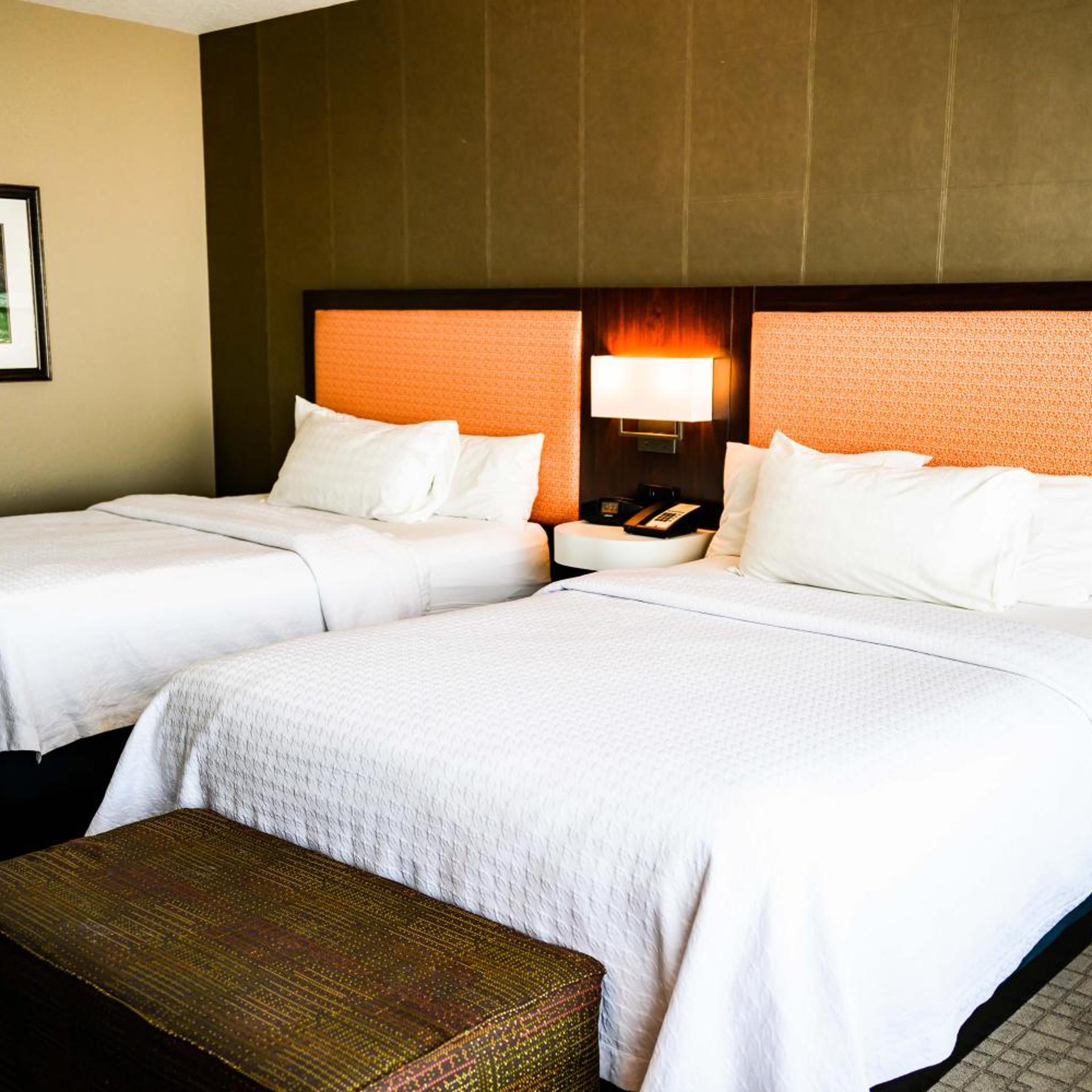 Room, King Bed, 2 Queen Beds, High Floor